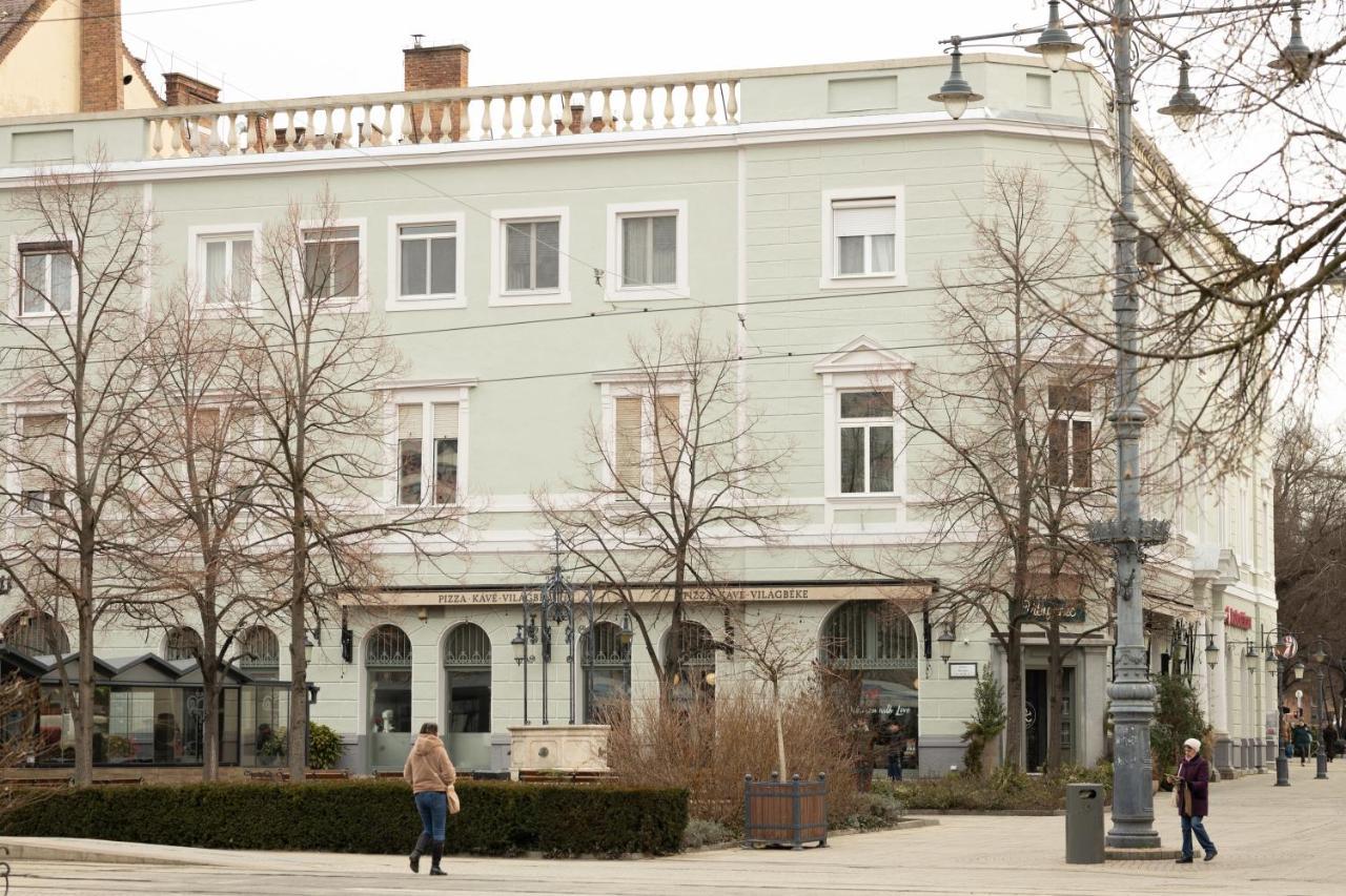 Square 2 Apartment Debrecen Exterior photo